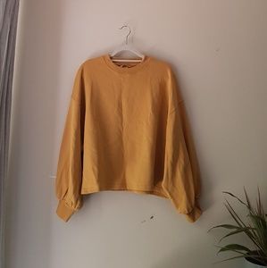 H&M Mustard yellow sweater